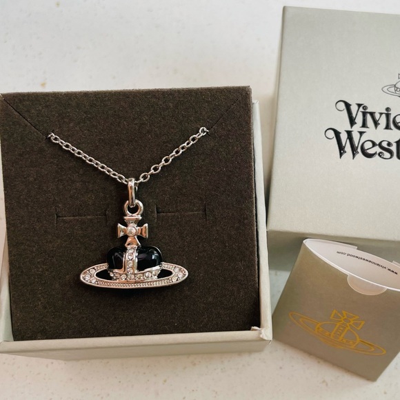 Vivienne Westwood Silver and Black Heart Saturn Orb Necklace - Picture 1 of 4